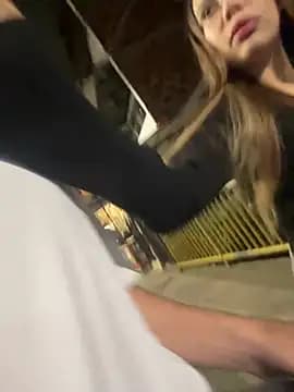 lindaandtony live cam