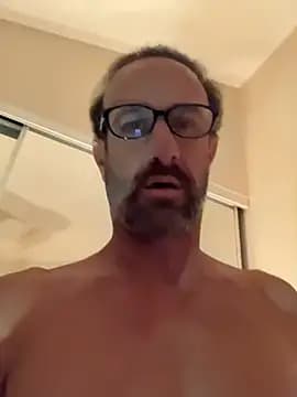 Pink-Tip-Bunny live cam