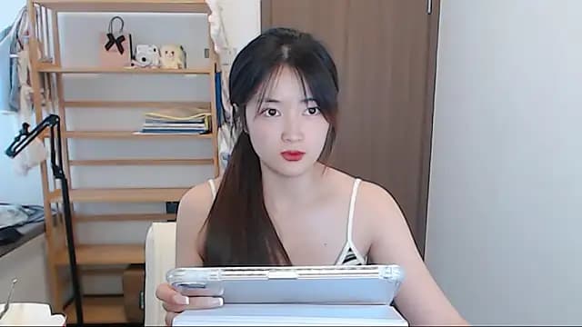 Mimi-cnbaby live cam