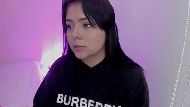 Oriana_Guzman live cam