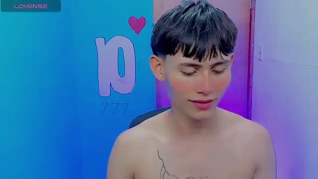 tanjiro_cute live cam