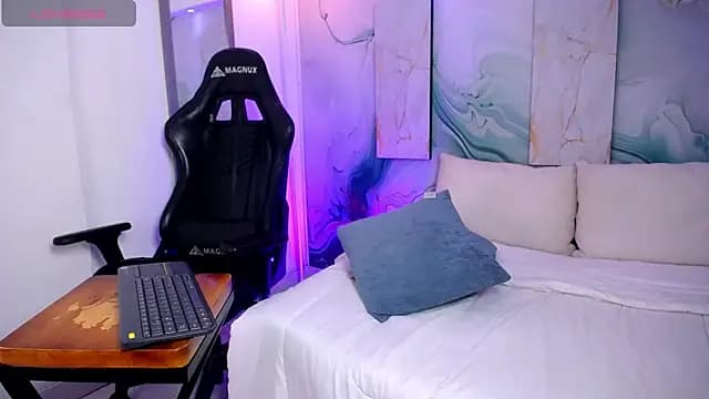 Steev_Novoa live cam