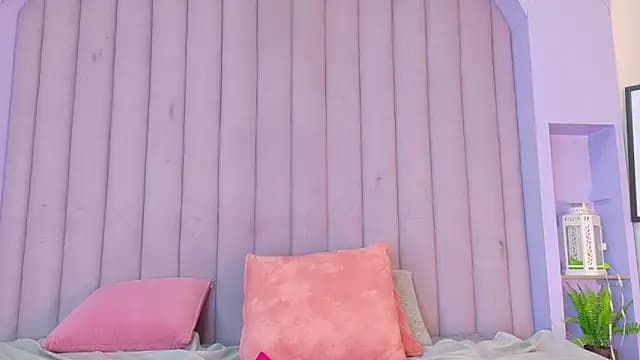 Meganlove__ live cam