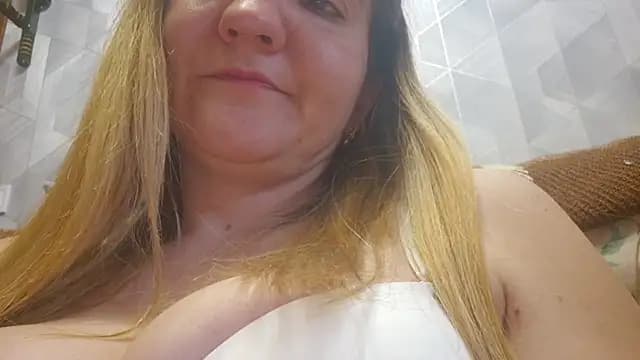 EstrellaWalters live cam