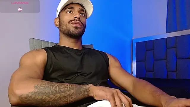 Christian_thor live cam