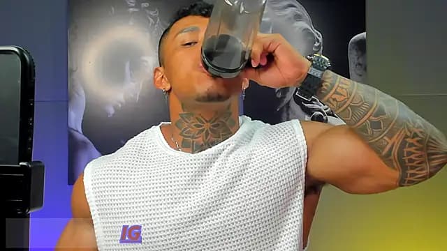 bradley_smith live cam