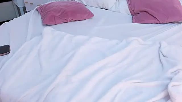 Violett_stars live cam