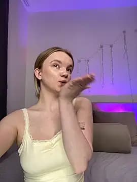 StellaBunny live cam