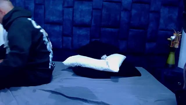 GroupNoLimits live cam