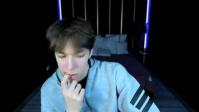 MarkBranston live cam