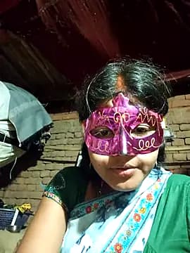 Horny-Rashi live cam