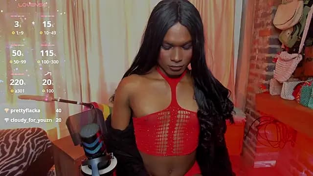 LaGoldenBitch live cam