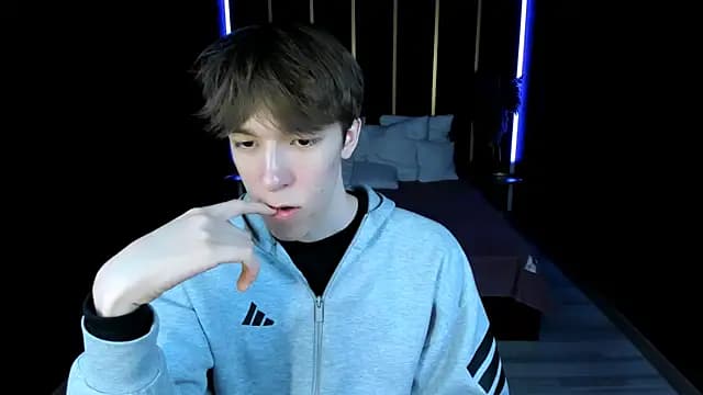 MarkBranston live cam