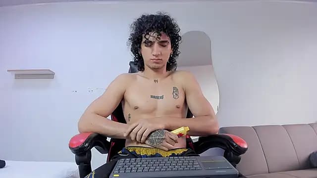 JackesTaylor live cam