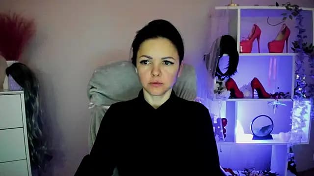 Mollybloom40 live cam