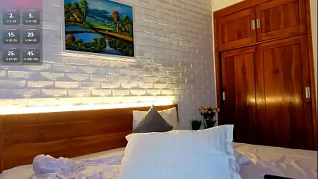 _Katie_Dierse live cam