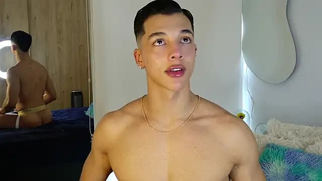 Troye_Williams live cam