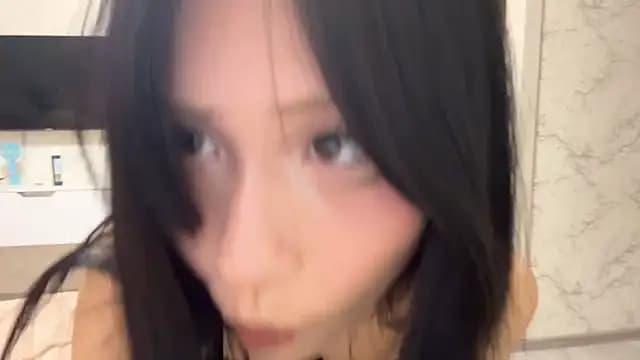 kishagrayone live cam