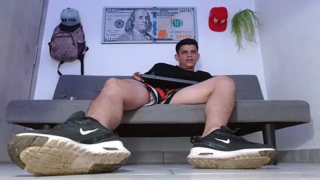 boss_of_cash live cam