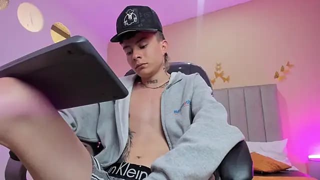 Nascary_Fox live cam