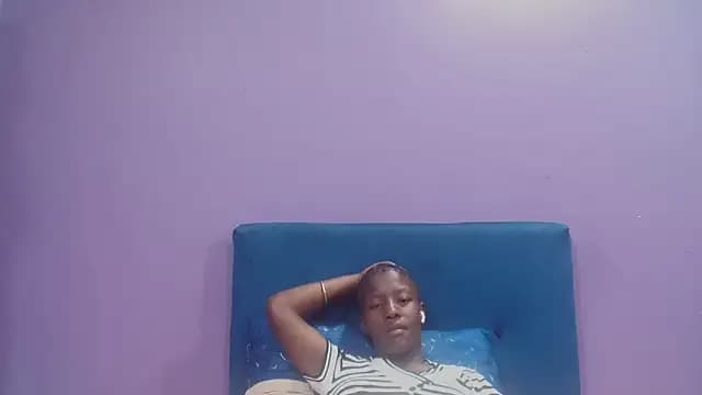 sexykea2002x live cam