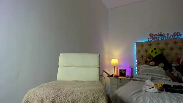 shantallhotxx live cam