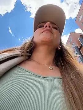 Nina_velvet01 live cam