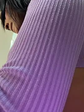 Isabella-Teen live cam