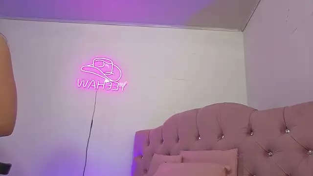 ISABELA_TAY live cam