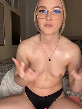 melanieTesss live cam