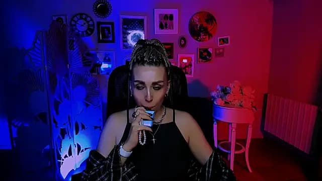 MonicaRiley live cam