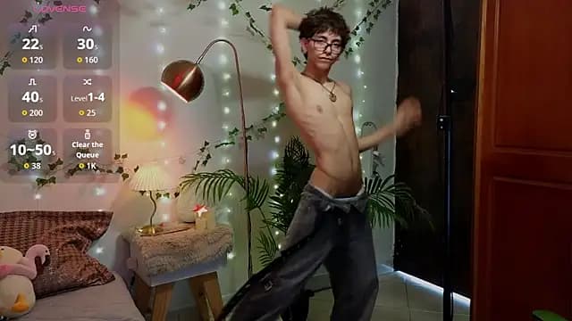 Matty_Sparkk live cam on Stripchat