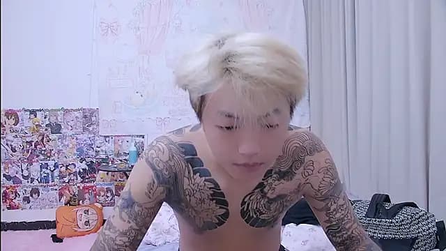 Chocolates-001 live cam