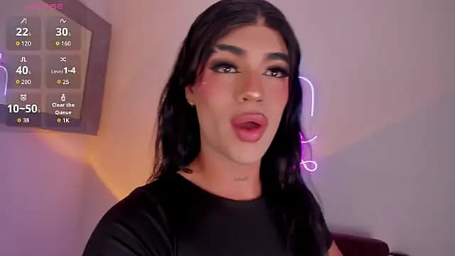 Kirby_Carrington live cam