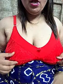 MOM-SUN-COUPLE live cam