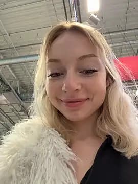 melissa_grr live cam on Stripchat