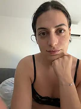 CoquineCharmeuse live cam