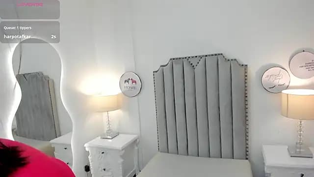 katherine_glow live cam on Stripchat