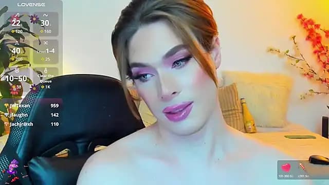 mike_blossom live cam on Stripchat