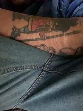 GusanoDelicioso live cam