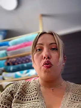 VIOLETA-25_ live cam