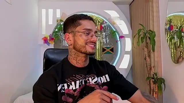 Alanrodgers live cam