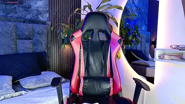 noah_travis live cam