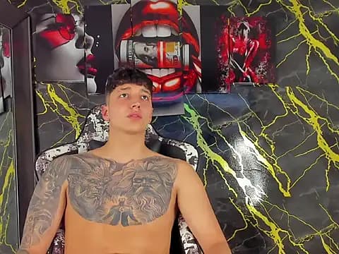 eithan_boy_ live cam