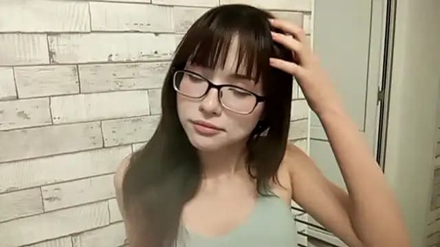 DelicaBrome live cam on Stripchat