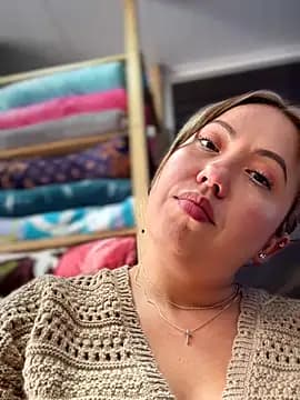 VIOLETA-25_ live cam