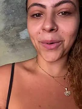 Chloe_Leaozinho live cam