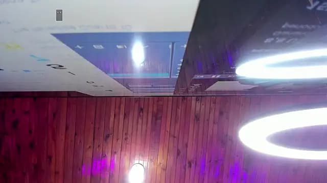 Megan_Dangelo live cam