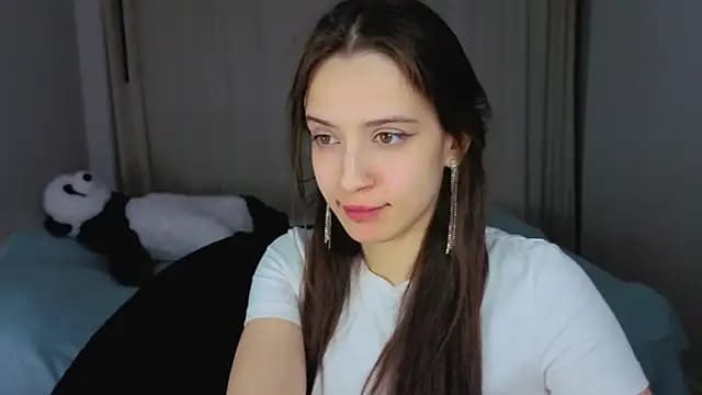 Alyssa_Wh1te live cam on Stripchat