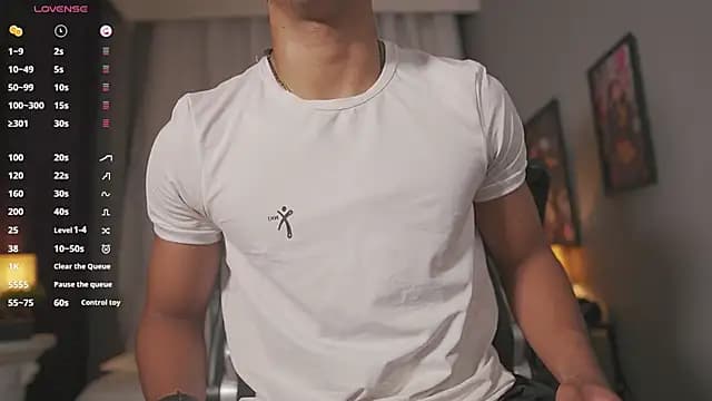 Colstorw_ live cam on Stripchat